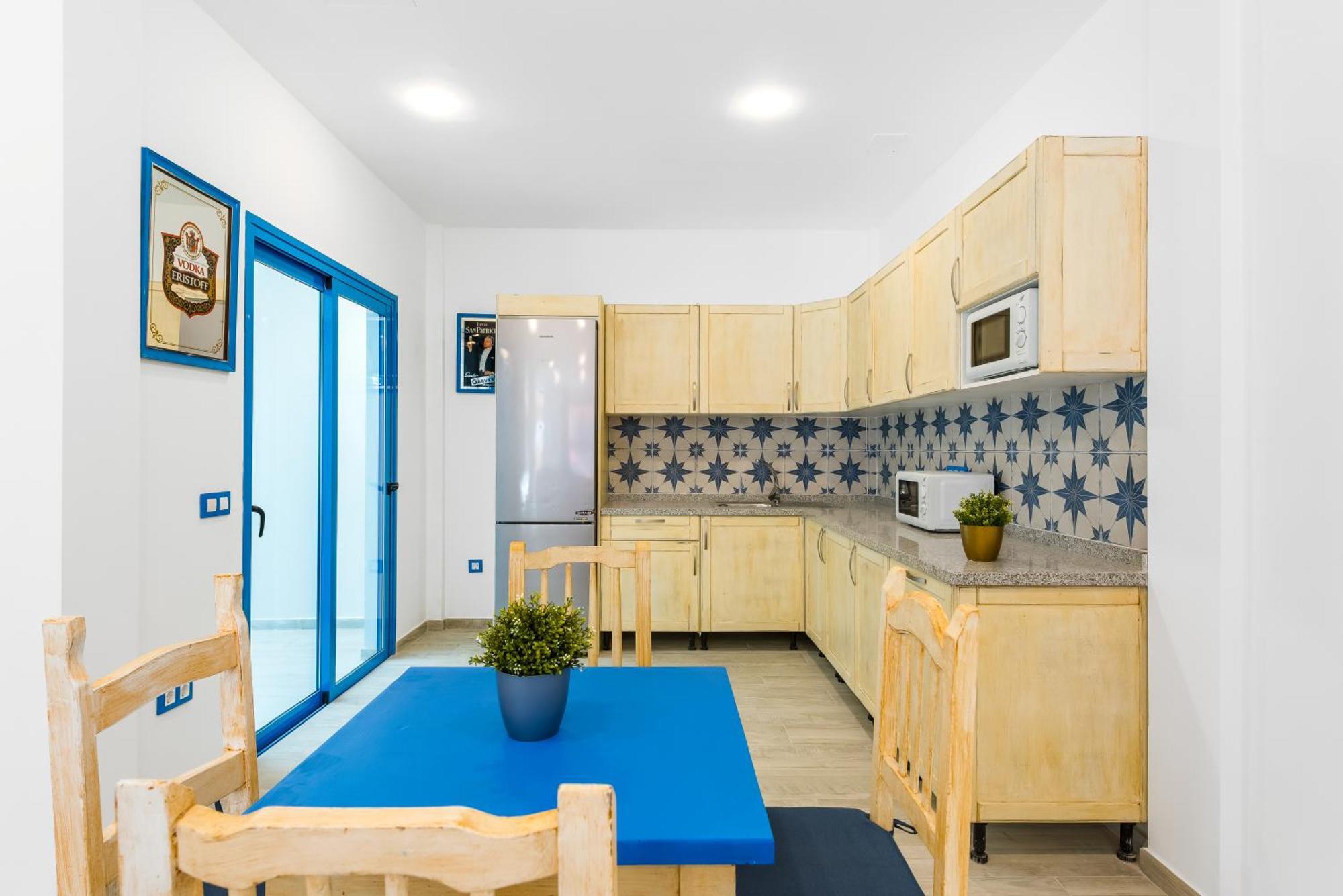 Okeanos Eco Guest House Los Abrigos Kültér fotó
